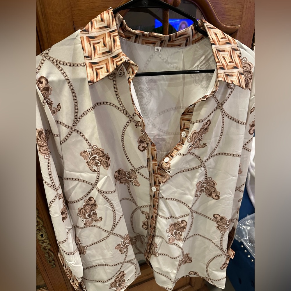 PREMIUM LUXE PLUS SIZE MULTI COLOR TOP - Picture 6 of 9